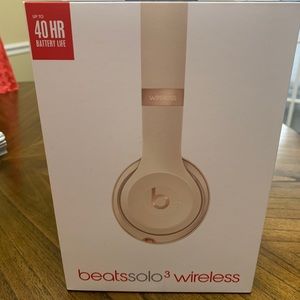 Beats Solo 3 Wireless headphones